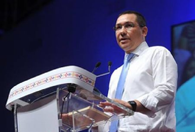 Elezioni: premier Ponta ufficializza candidatura a presidenziali