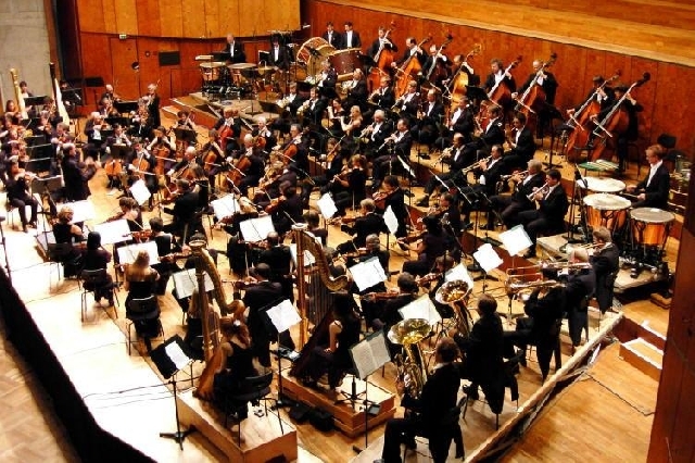 Amintâtoril’i a concursului “Festivalul Internaţional a Orchestrilor Radio – ediţia a II-a”