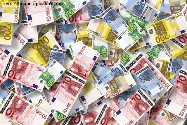 Decisions on European money