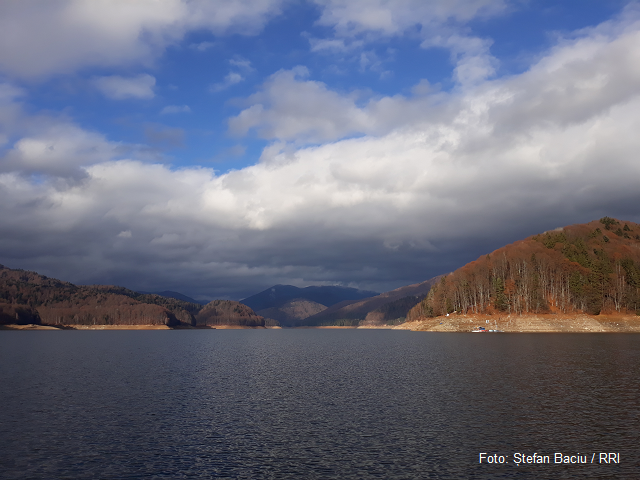 On Arges Valley, on to the Fagaras Mountains