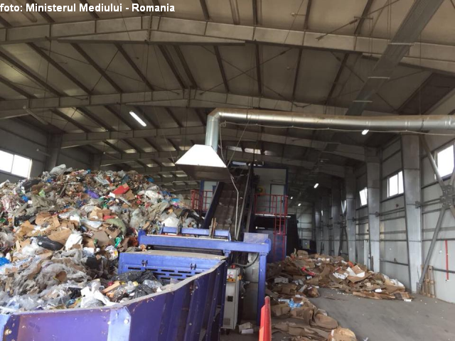 Gestionarea și reciclarea deșeurilor în România