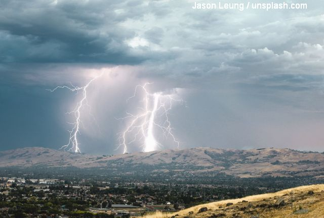 Romania under the grip of severe weather conditions