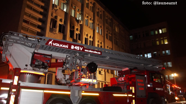 Romanian hospital fire kills ten