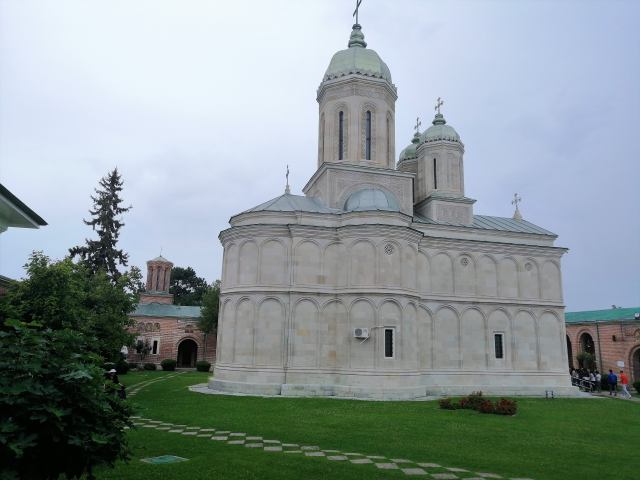 Târgovişte. Începuturi