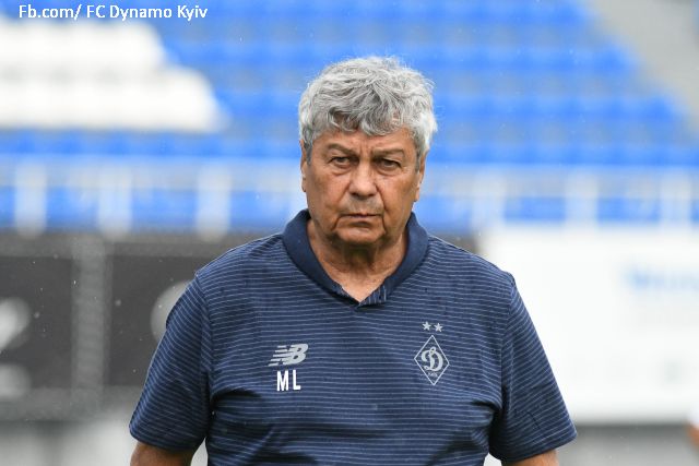 Romanian headcoach Mircea Lucescu obtains the first trophy with Dinamo Kiev