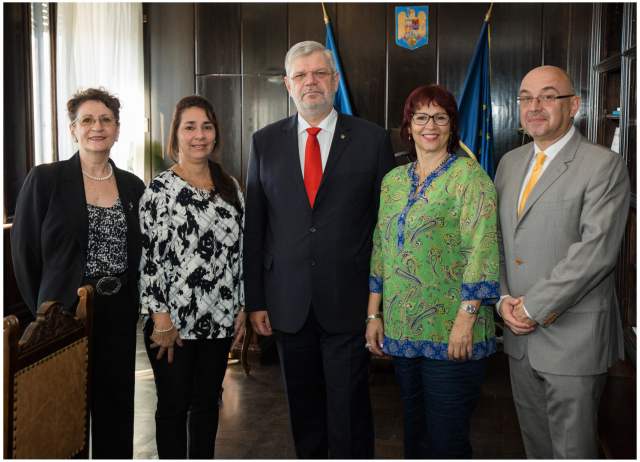 Oaspeţi din Cuba la Radio România