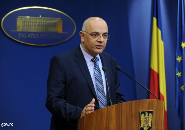 Romanian authorities call for responsibility