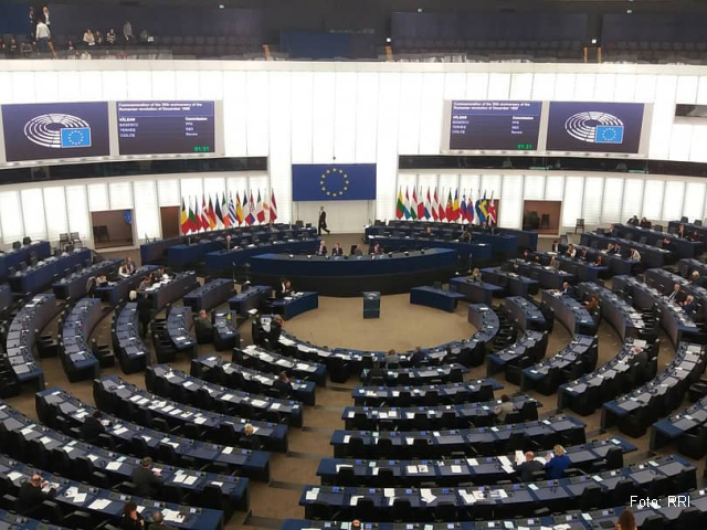 Débat au Parlement européen sur la Révolution anticommuniste en Roumanie