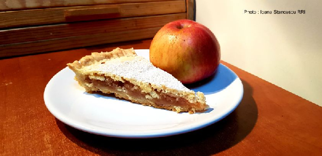 La tarte aux pommes de ma copine, Ami