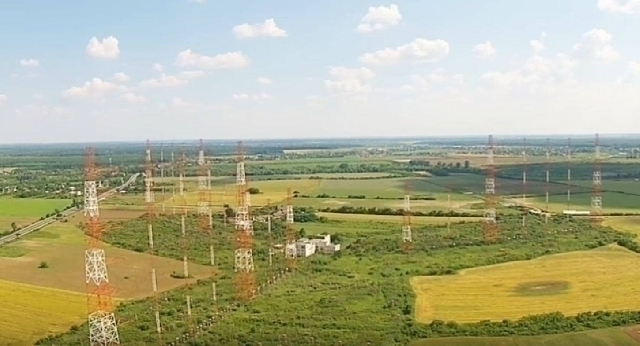 Suppression de deux émetteurs en ondes courtes