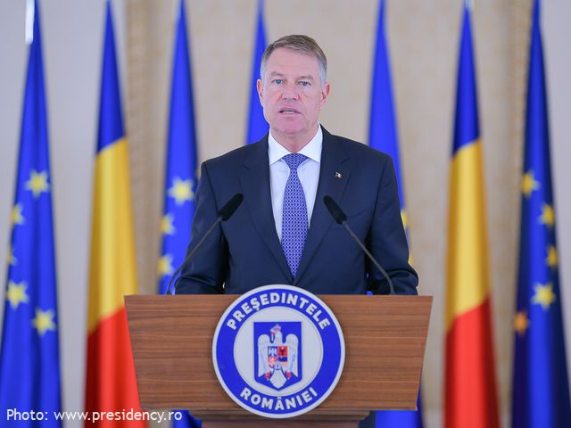 Iohannis: “România condamnă ferm atacurile cu rachete din această dimineaţă împotriva Israelului”