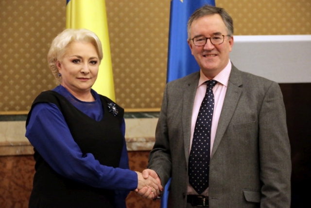 Viorica Dăncilă s-a întâlnit cu Ambasadorul Marii Britanii, Andrew Noble