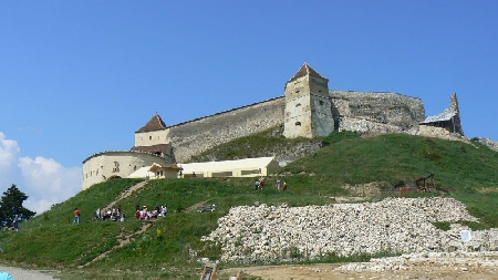 Wintertourismus in Râşnov / Rosenau