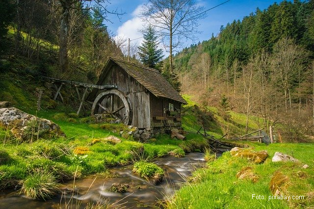 Streitfrage Mikro-Wasserkraftwerke: Gebirgsflüsse unter Schutz gestellt