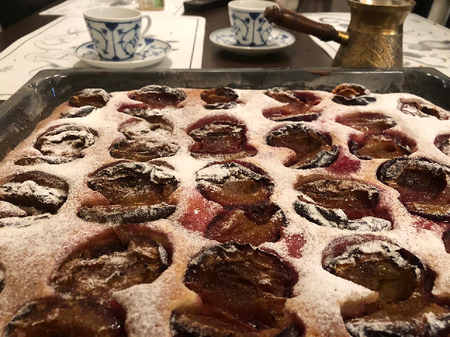 Was die Pflaume hergibt: Konfitüre und Blechkuchen