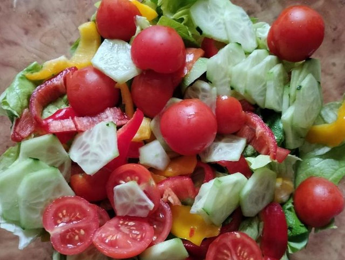 Trois salades roumaines