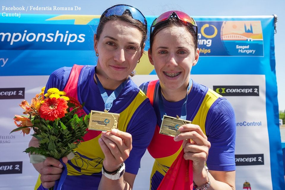 Rowers Ioana Vrînceanu and Roxana Anghel (photo: Facebook /
Federatia Romana De Canotaj)