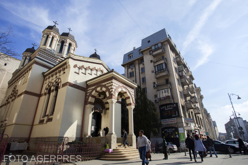 Бухарестська церква Злетарь