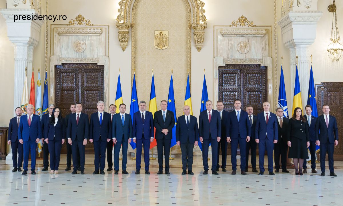 Guvernul Ciolacu la depunerea jurământului / Foto: presidency.ro