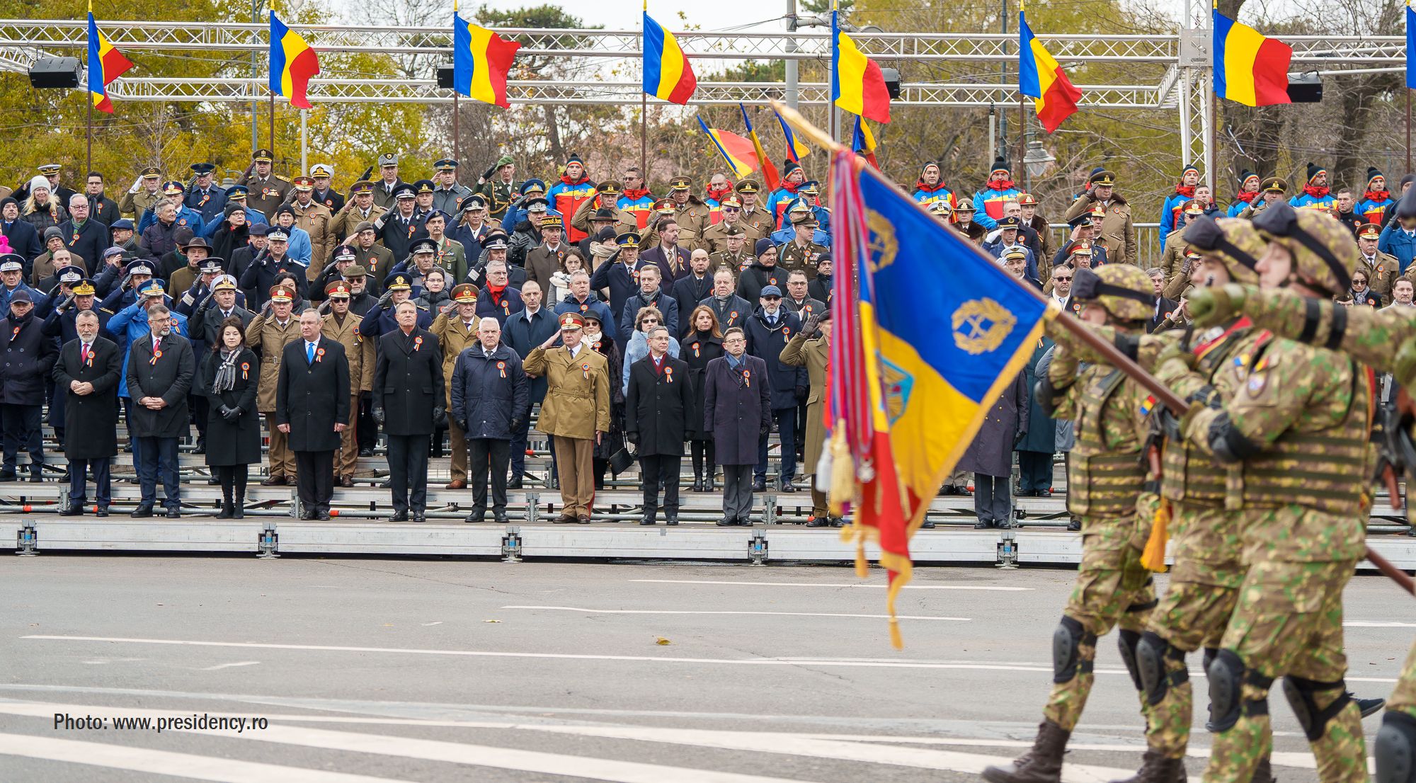 Заяви з нагоди Національного дня Румунії