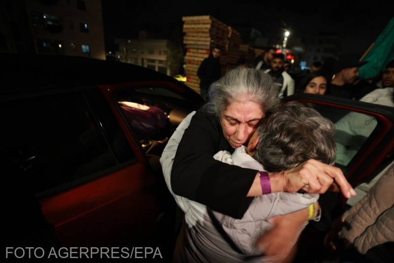 Reactions as three Gaza hostages freed